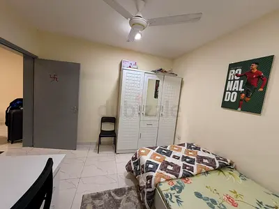 Fully furnished room for rent