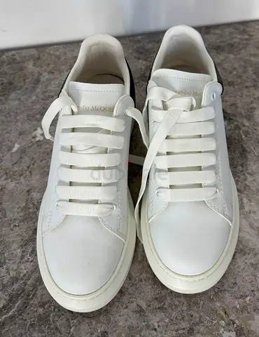 Alexander Mcqueen sneakers