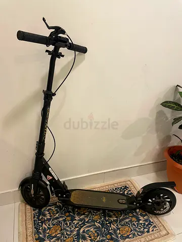 Atlantic Rift Black Kid’s Foldable Scooter