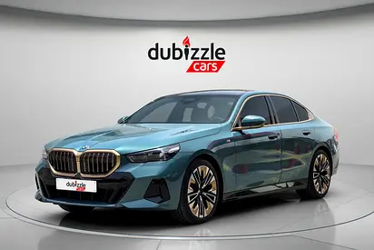 صورة مصغرة 3 لـ 2025 BMW 5-SERIES