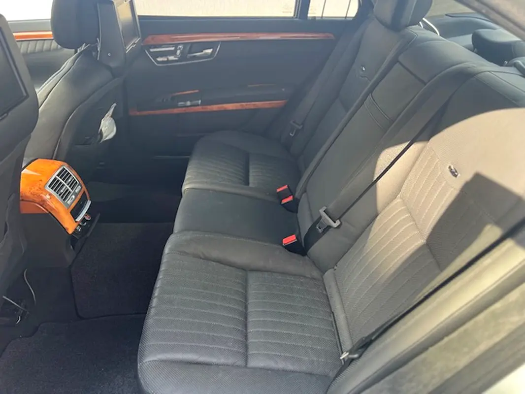 Mercedes-Maybach S-Class 2008 — photo 1 of 9