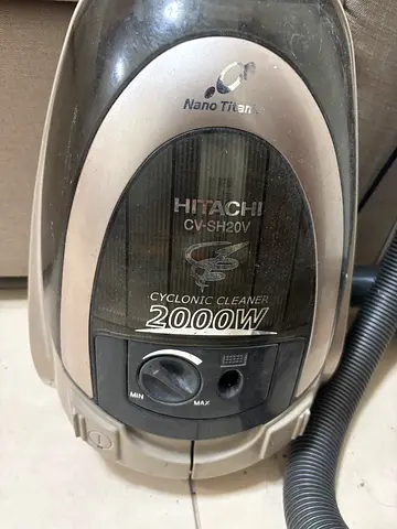 Hitachi Cyclonic Vacuum Cleaner 2000W - Good Working Condition
