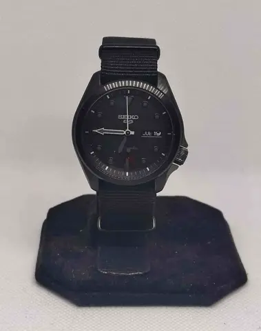 Seiko 5 Sports Full Black