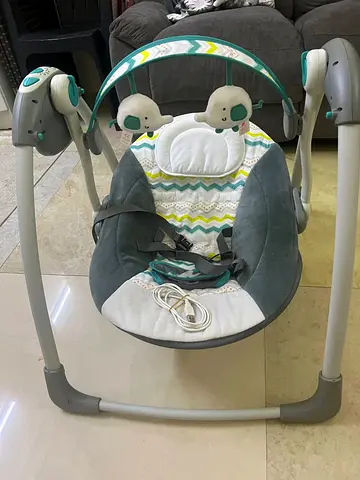 Mastela Deluxe Portable Baby Swing - Foldable, Lightweight