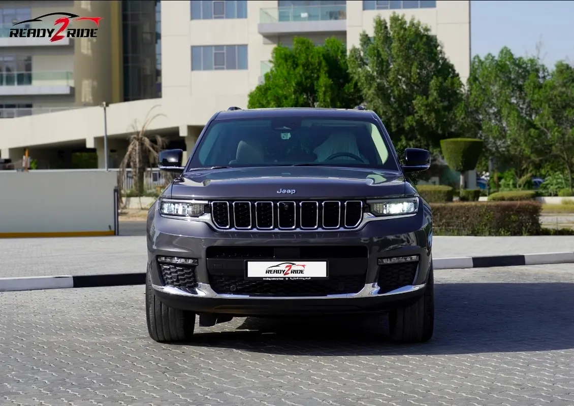 Jeep Grand Cherokee L 2022 — photo 1 of 16