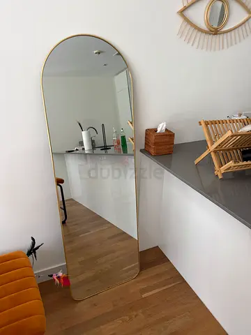Full-Length Gold-Framed Arched Floor Mirror - Excellent Condition