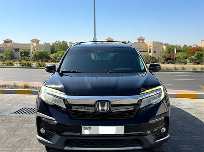 Honda Pilot Touring 2019 - Canadian Specs - Excellent Condition