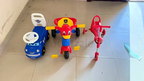 Set of 3 Toddlers Ride-On Toys — Car, Tricycle and Scooter