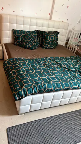 King size bed for sale