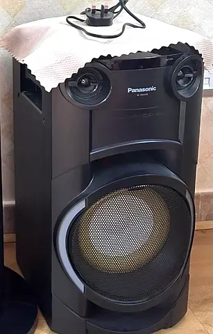 Panasonic High-Power party / home Speaker System