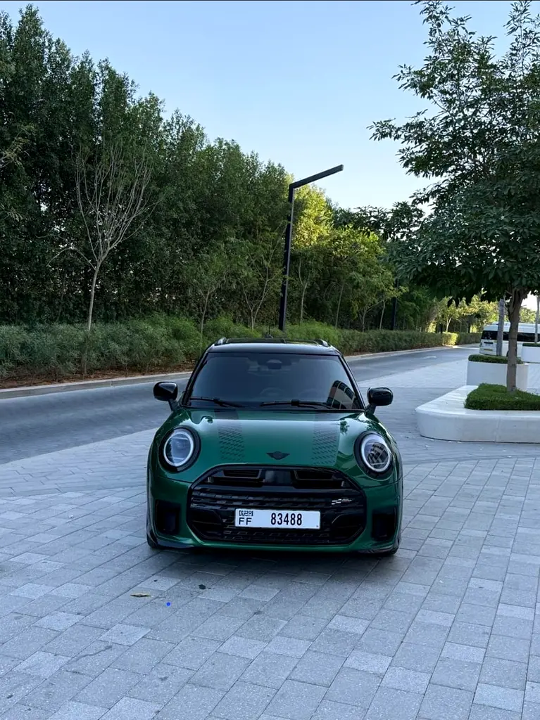 MINI Cooper 2025 — photo 1 of 13