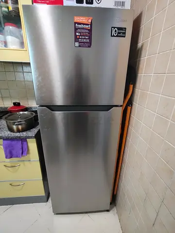 Midea 2-Door Frost Free Refrigerator - Silver, Good Working Condition