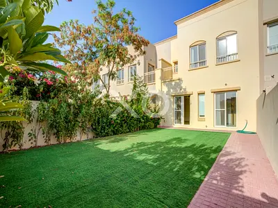 4M | 2 bed + study | Renovated
