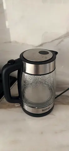 Tefal Glass Electric Kettle - 1.7L, Stainless Steel Base (Good Condition)