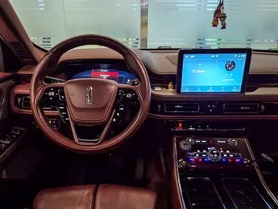 صورة 10 لـ 2023 Lincoln AVIATOR