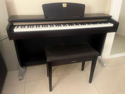 Yamaha Digital Piano Clavinova CLP-320 with Bench - Dark Wood Finish, 88 heavy Keys
