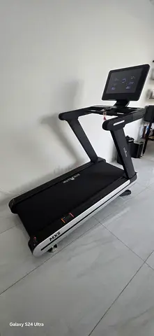 Stealth MX5 Treadmill