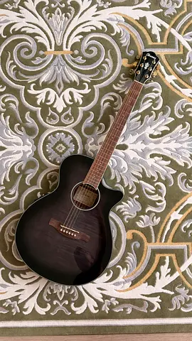 Ibanez AEG24II Semi Acoustic Electric Guitar with Built in Tuner EXCELLENT CONDITION