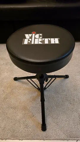 Drum Throne