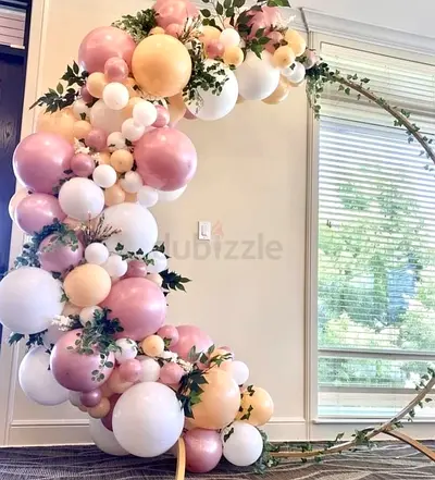 Balloons decorations services Available