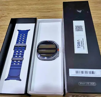 Samsung watch ultra, blue, in waranty complete box