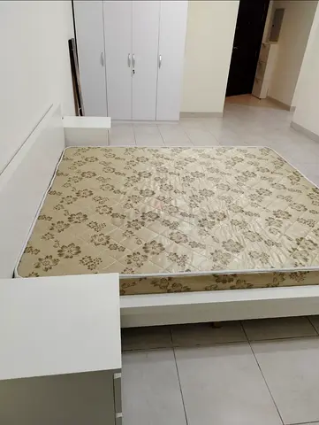 Furnished room with balcony for rent