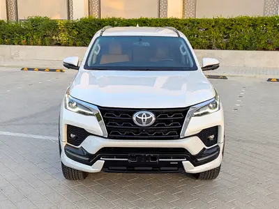 Toyota Fortuner VXR, миниатюра 20