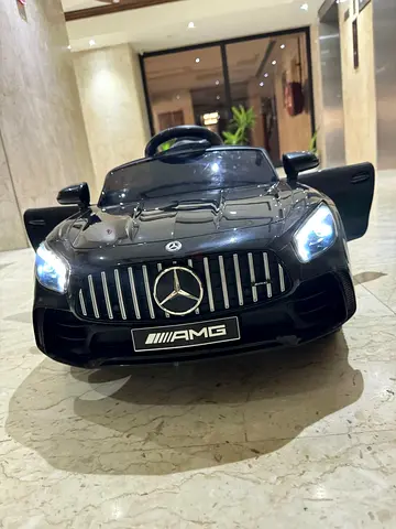 Kids pre owned Mercedes