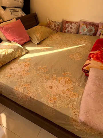 King size bed with Mattress