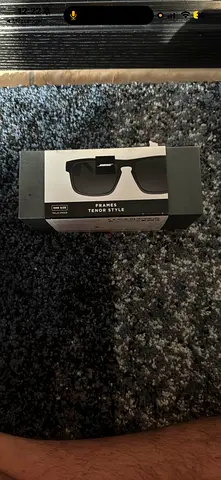 Bose Frames Tenor audio sunglasses.