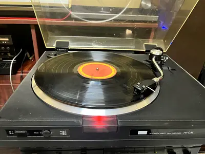 SANSUI VINTAGE TURNTABLE FR-D35