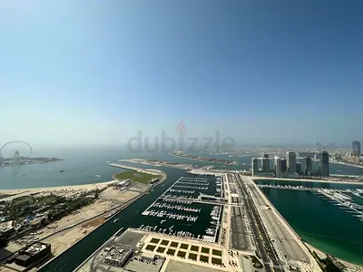 Furnished Room/Sea, Palm, blue wate  view/next to tram/higher floor/own washroom/princess tower