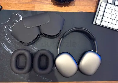 Apple AirPods Max (Lightning) - Excellent Condition