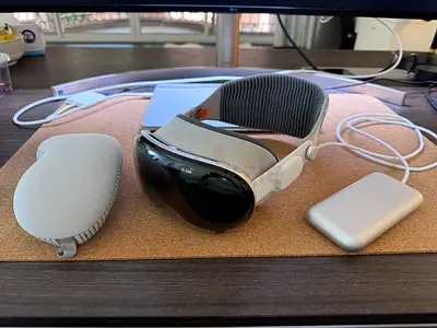 Apple Vision Pro - Mint condition
