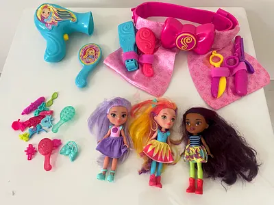 Nickelodeon Sunny Day Hairdresser Accessory Apron + Dryer and Dolls
