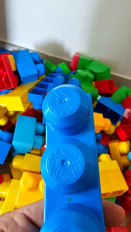 Mega Bloks large building blocks set - mixed colors