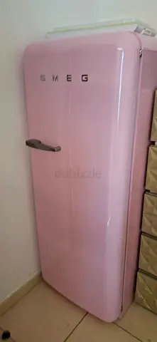 Smeg Retro Fridge Pink color Good Condition