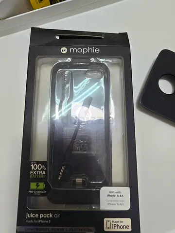 Mophie Juice Pack Air battery case for iPhone ( with box)