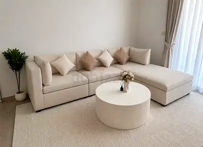 LOW PRICE QUICK SALE Modern L-Shaped Sectional Sofa with Cushions