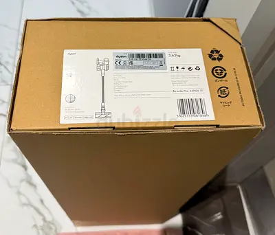 New (in original package) Dyson V8 Cordless Vacuum