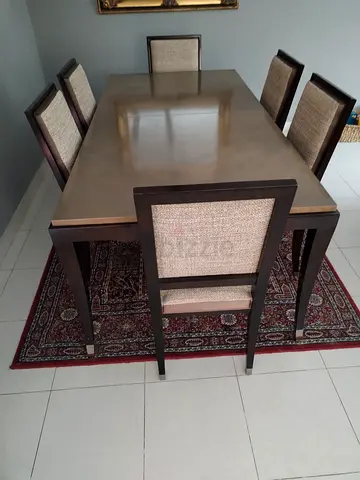 Solid Wood 6-Seater Extendable Dining Table with Upholstered Chairs - Excellent Condition
