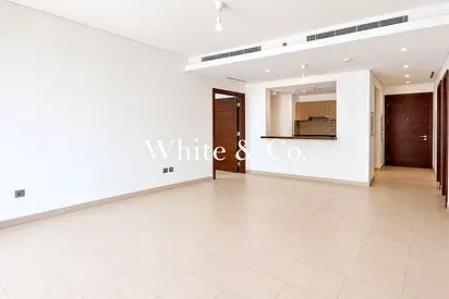 Best Layout | Vacant | Huge Apartment