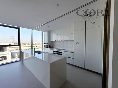 LAGOON AND BURJ VIEW | MID FLOOR | BIG LAYOUT