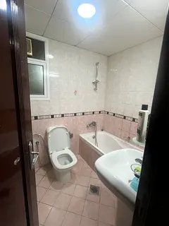 Bed Space available for Bachelor in Shabiya 12 Near to model school