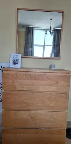 Solid Wood 4-Drawer Dresser with Matching Wall Mirror - Light Oak