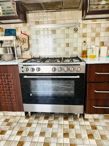 GAS COOKER