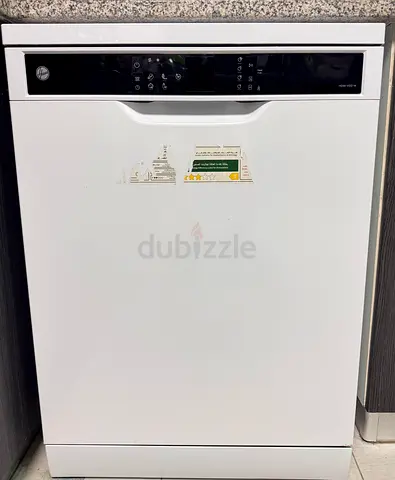 White Freestanding Dishwasher - Good Working Condition