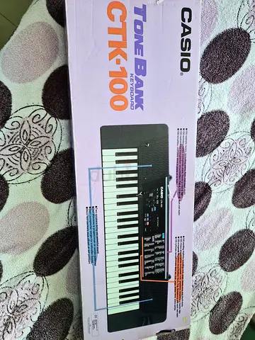 Casio Tone Bank CTK-100 Keyboard (Vintage) with Original Box
