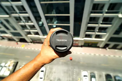 Tamron 35-100mm f/2.8 Di III VXD lens (with box and cap + free diffusion filter) - good condition