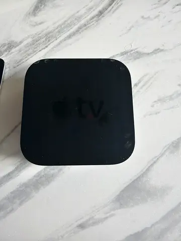 Apple TV (4th gen) - Good working condition